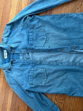 Madewell Denim Chambray Button Down Shirt Raw Hem Size S